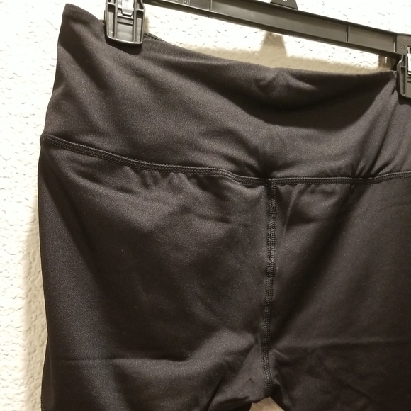 Adidas Climalite Large Compression Shorts - Picture 6 of 9